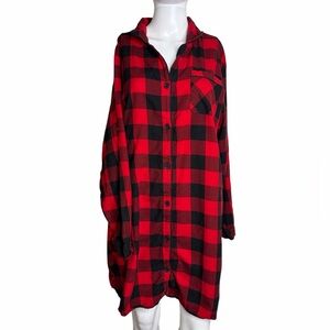Wondershop Red and Black Plaid Button-Up Sleep Shirt Large